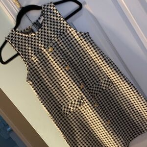 Zara Black and White Houndstooth Dress with Gold Accents NWT. Size  girls 13-4
